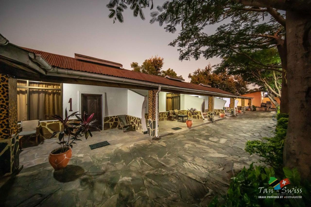 Tan-Swiss Lodge Mikumi Exterior photo